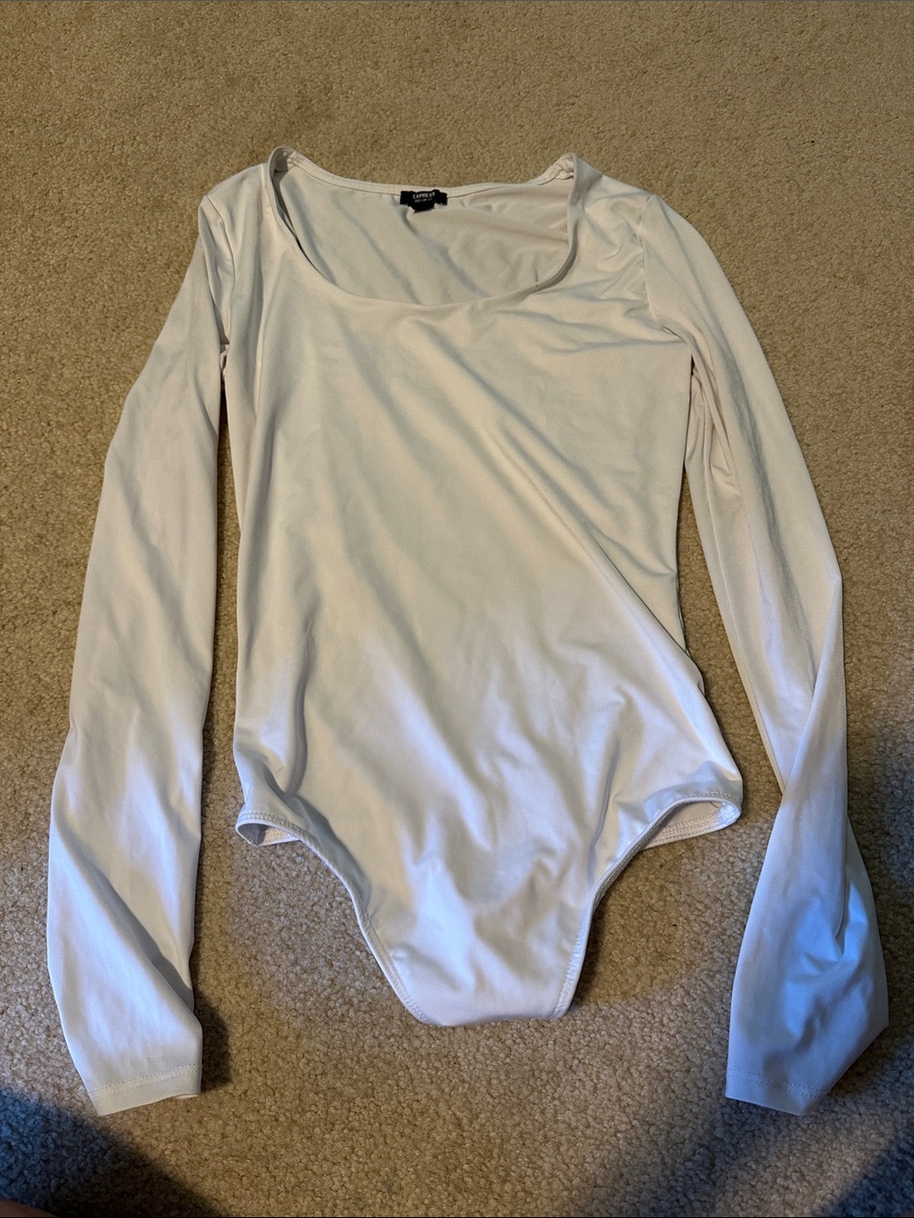 Express Body Contour Long Sleeve Scoop Neck Bodysuit - White